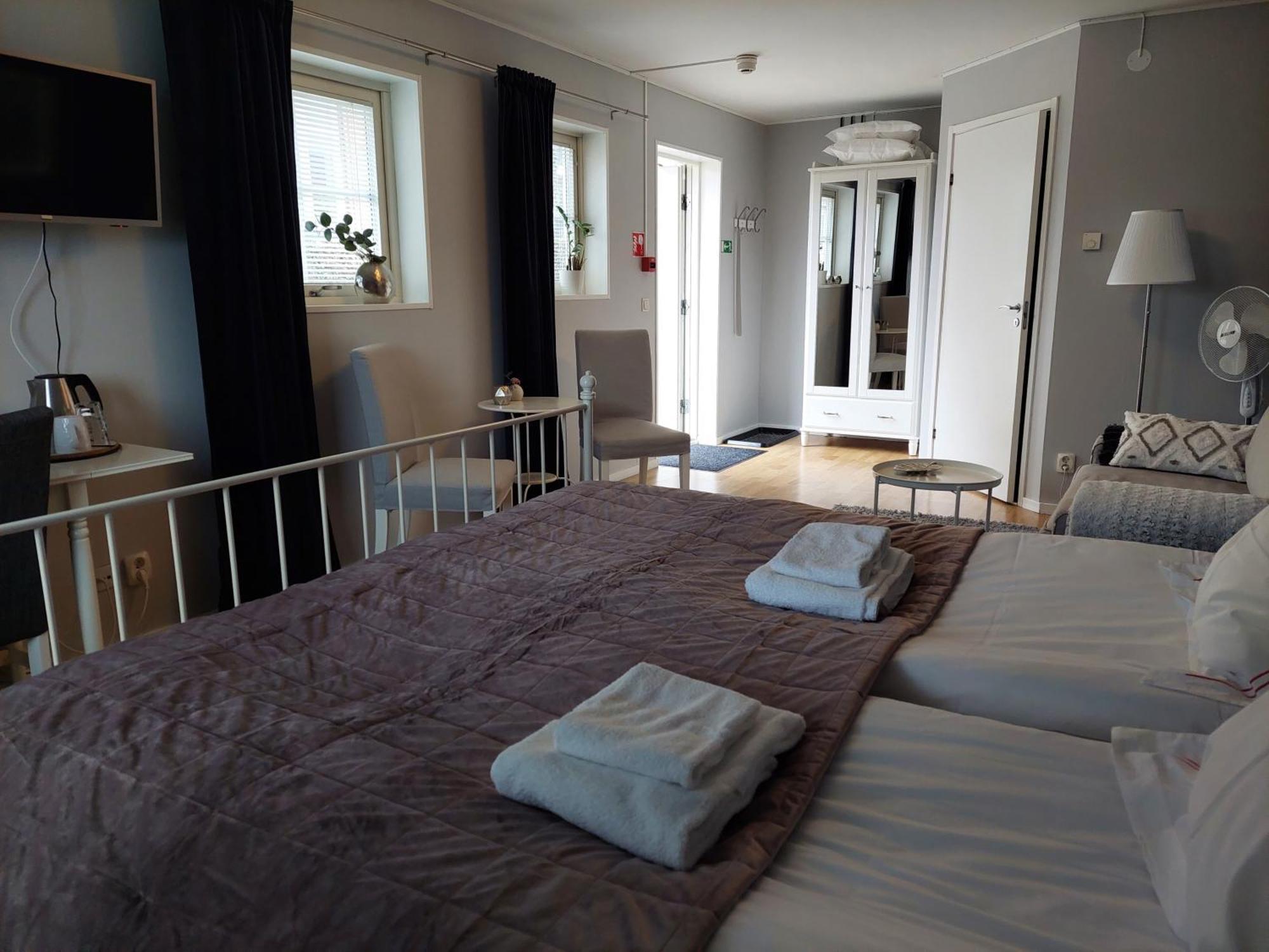 B&B Villa Orion Сёльвесборг Экстерьер фото